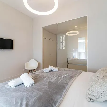 Tres Bel En Rez De Jardin, Pereire, 100 M De La Apartamento *